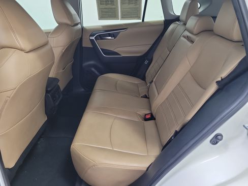 Certified 2022 Toyota RAV4 XLE Premium FWD image 12