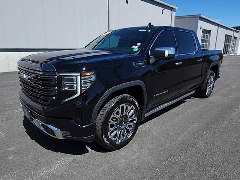 Used 2023 GMC Sierra 1500 Denali Ultimate image 4