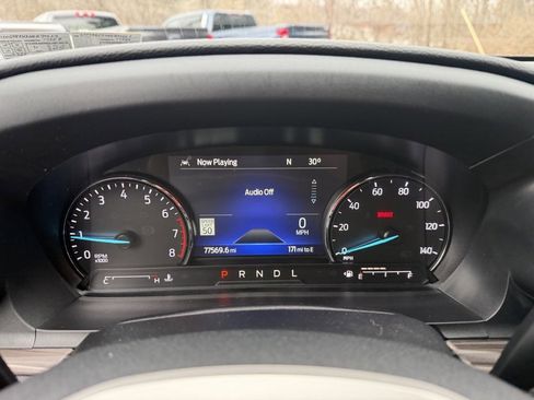 Used 2022 Ford Explorer Limited w/ Equipment Group 301A image 25