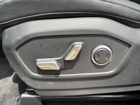 Used 2025 Hyundai Santa Fe SEL AWD/4WD image 18
