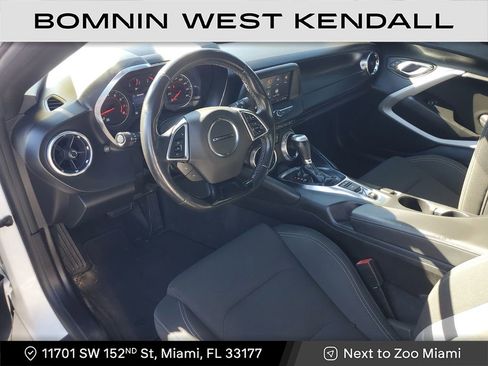 Used 2020 Chevrolet Camaro LT image 17