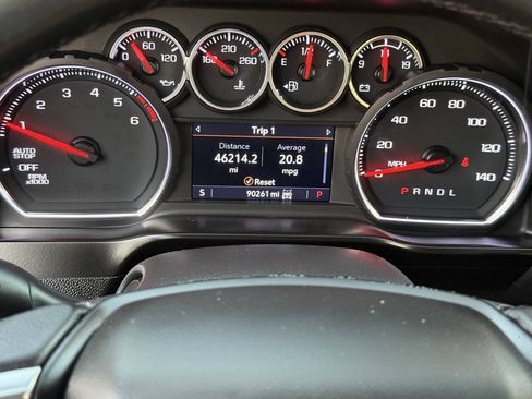 Used 2021 Chevrolet Silverado 1500 LT AWD/4WD image 25