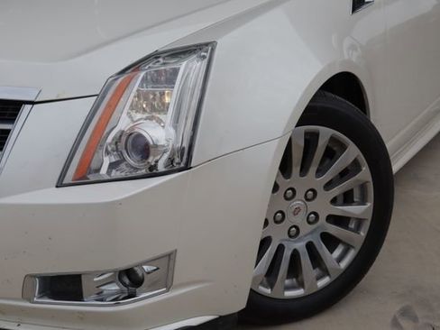 Used 2013 Cadillac CTS Performance image 3