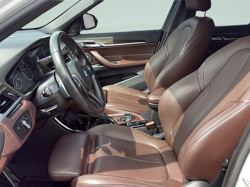 Used 2016 BMW X1 xDrive28i AWD/4WD image 9