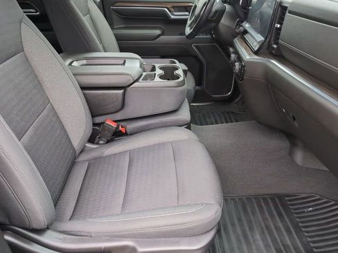 Certified 2022 Chevrolet Silverado 1500 LT AWD/4WD image 26