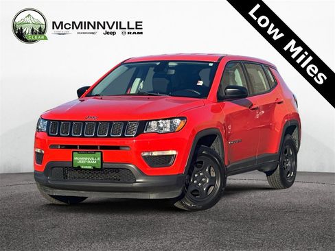 Certified 2018 Jeep Compass Sport w/ Tech Group image 1