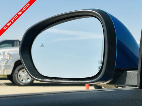 Used 2024 Dodge Hornet GT image 11