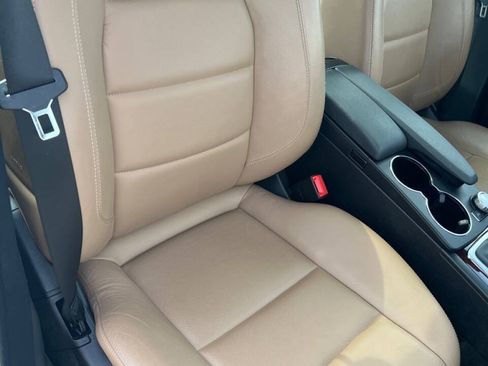 Used 2014 Mercedes-Benz C 250 Sedan image 12