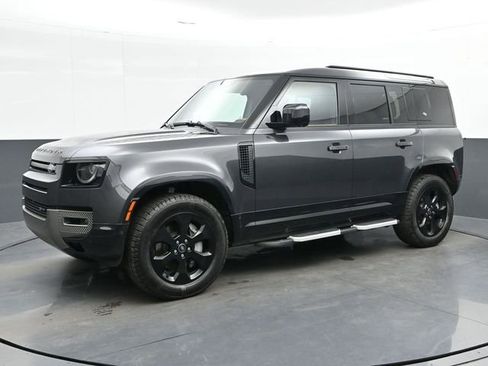 Used 2023 Land Rover Defender 110 X-Dynamic SE AWD/4WD image 4