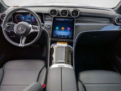 Used 2026 Mercedes-Benz GLC 300 image 14