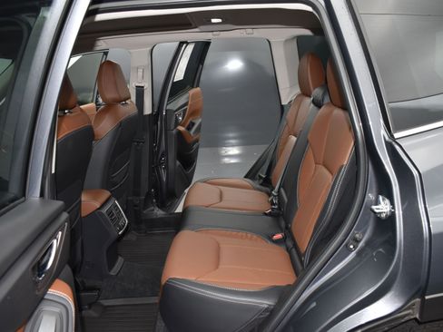 Used 2024 Subaru Forester Touring w/ Pop Package 2 image 13