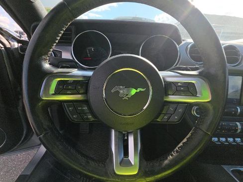 Used 2020 Ford Mustang Premium image 11