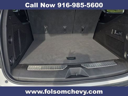 Used 2021 Chevrolet Suburban High Country w/ Premium Package image 29