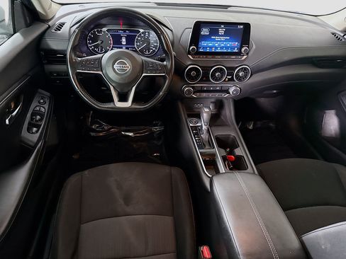 Used 2022 Nissan Sentra SV FWD image 17
