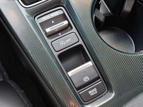 Used 2023 Honda Civic Sport image 25