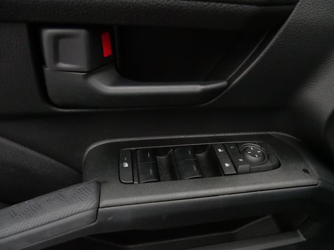 Certified 2025 Toyota 4Runner SR5 image 19