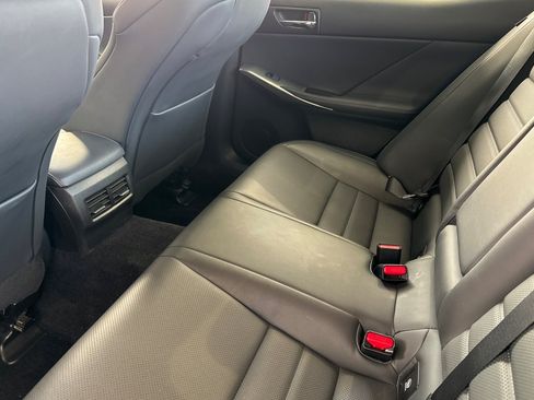 Used 2014 Lexus IS 250 w/ F-Sport Package RWD image 15