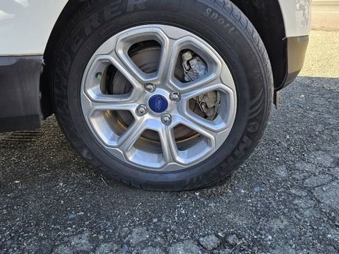 Used 2018 Ford EcoSport SE image 13