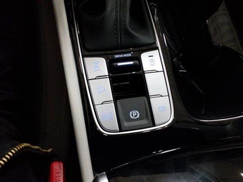 New 2026 Hyundai Tucson SE image 9