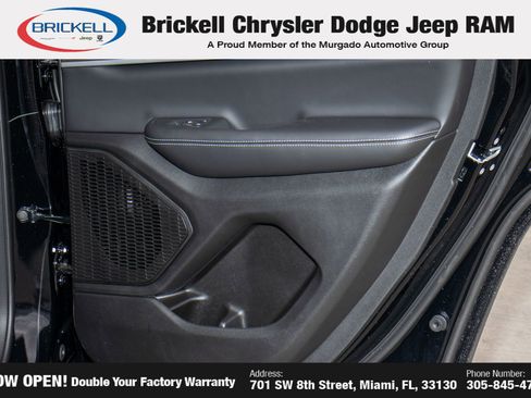 New 2026 Jeep Grand Cherokee Laredo image 13