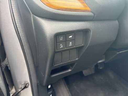 Used 2021 Honda CR-V EX-L image 19