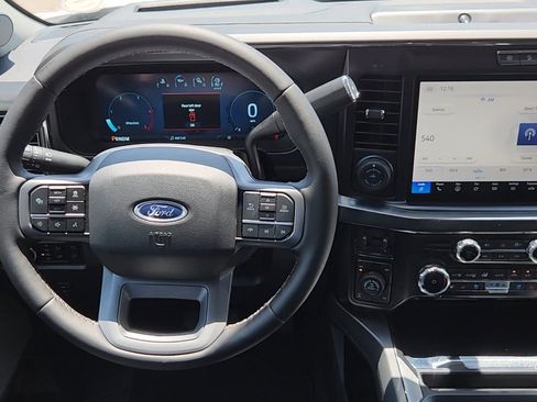 New 2025 Ford F250 Lariat w/ Lariat Ultimate Package image 18