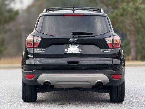 Used 2018 Ford Escape Titanium image 5