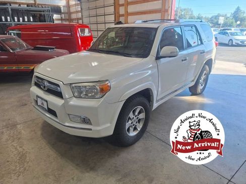 Used 2012 Toyota 4Runner SR5 w/ Convenience Pkg AWD/4WD image 1