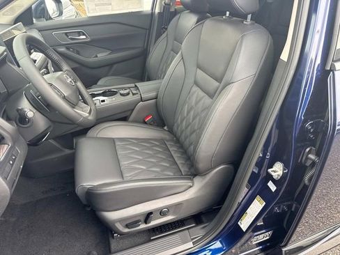 New 2026 Nissan Rogue Platinum w/ Platinum Premium Package AWD/4WD image 24