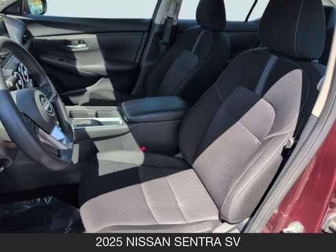 Used 2025 Nissan Sentra SV FWD image 14