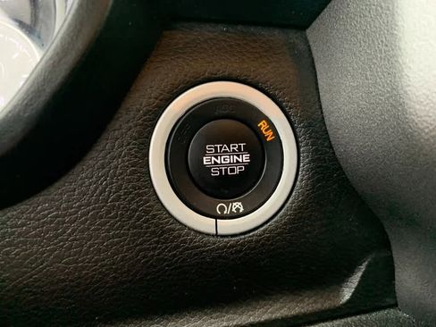 Used 2020 RAM 1500 Big Horn AWD/4WD image 26