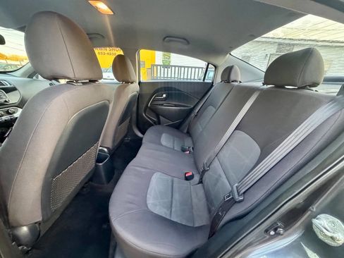 Used 2016 Kia Rio LX image 12