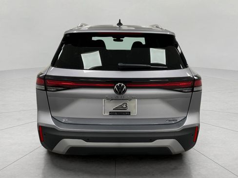 New 2026 Volkswagen Tiguan SE image 4