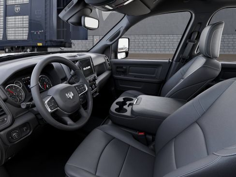 New 2026 RAM 3500 Tradesman AWD/4WD image 30