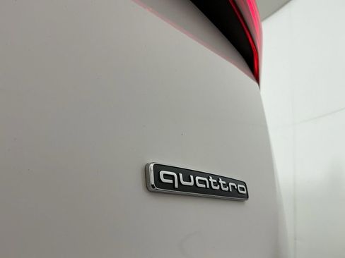 Used 2020 Audi Q5 2.0T Premium Plus w/ Premium Plus Package image 32