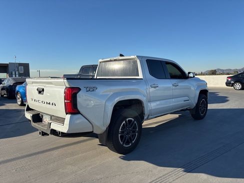 Used 2024 Toyota Tacoma TRD Sport image 2