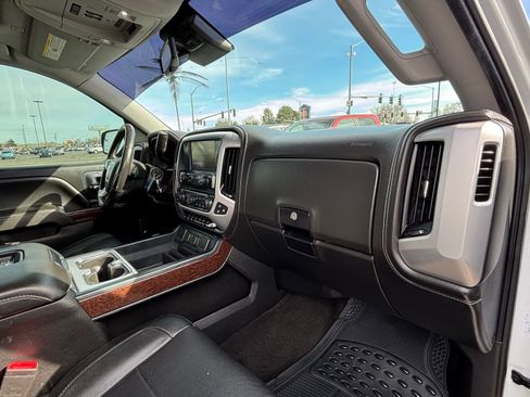 Used 2018 GMC Sierra 1500 SLT image 25