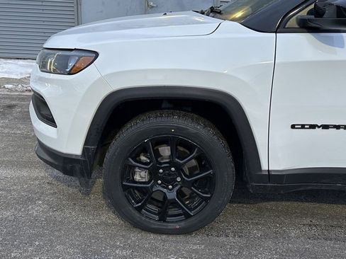 Used 2023 Jeep Compass Altitude w/ Sun and Sound Group image 7