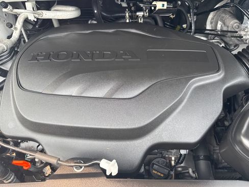 Used 2023 Honda Odyssey Touring image 40