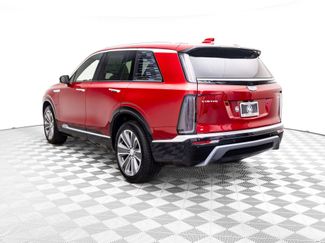 New 2026 Cadillac Vistiq Luxury w/ LPO, Floor Liner Package video 3