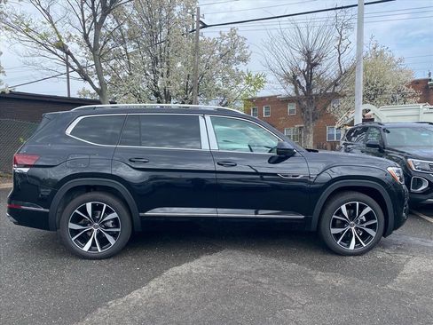 New 2026 Volkswagen Atlas SEL Premium R-Line AWD/4WD image 2