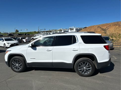 Used 2019 GMC Acadia SLT image 8