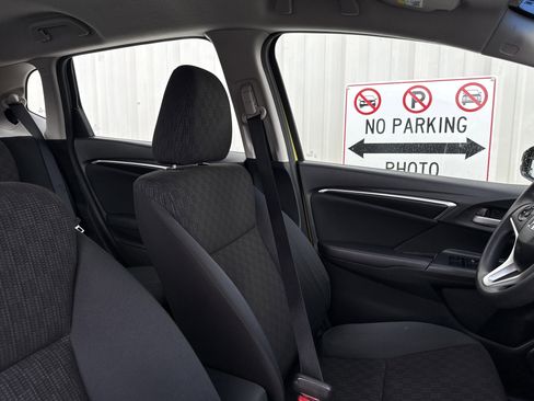 Used 2016 Honda Fit LX image 21