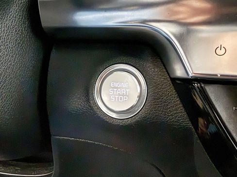 Used 2022 Kia Telluride EX w/ EX Premium Package image 11