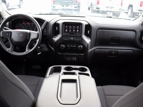 Used 2020 Chevrolet Silverado 1500 Custom Trail Boss w/ Custom Convenience Package image 12