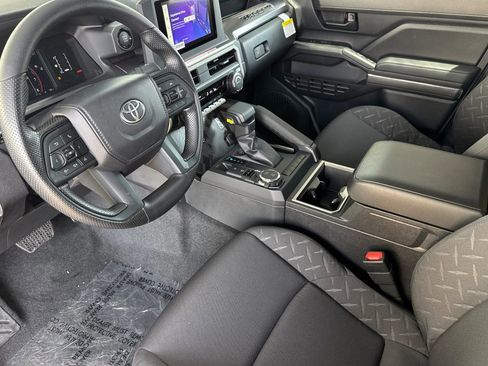 New 2026 Toyota Tacoma SR5 AWD/4WD image 10