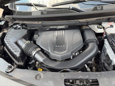 Used 2025 Buick Enclave Sport Touring FWD image 12