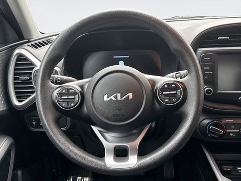 Used 2024 Kia Soul LX w/ Option Group 015 image 12