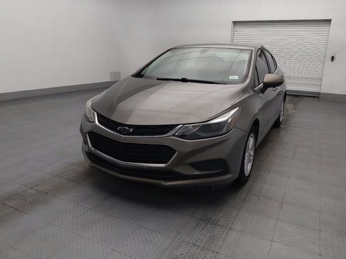 Used 2018 Chevrolet Cruze LT FWD image 15