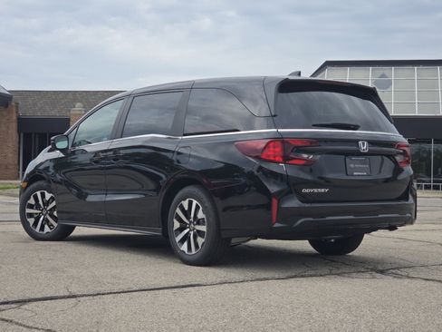 New 2026 Honda Odyssey EX-L image 19